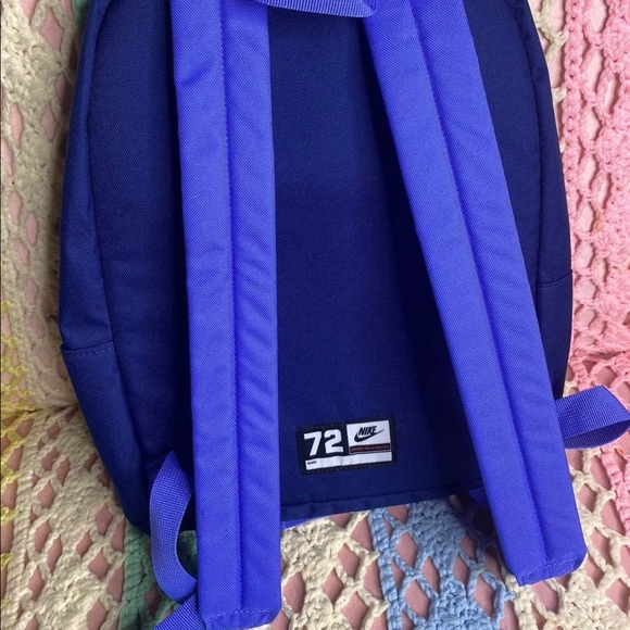 Nike classic backpack middle kid size new - Picture 4 of 7